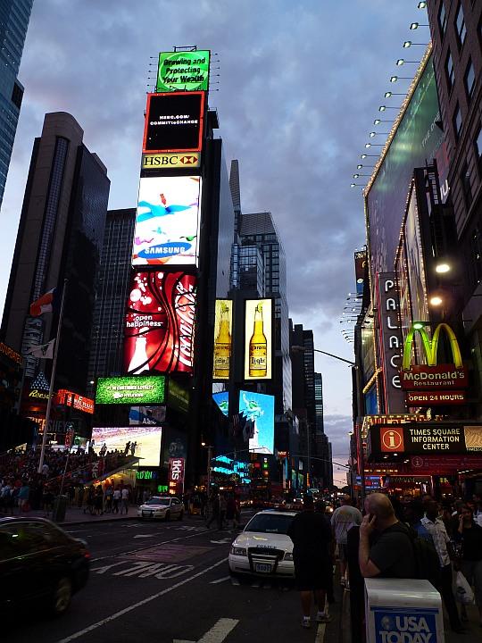 Times-Square-nacht2