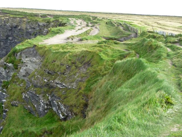 Wanderweg zu Hags Head an den Klippen