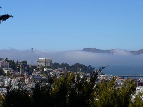 Golden Gate Bridge im Nebel